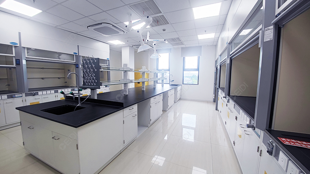 國家藥監(jiān)局關(guān)于發(fā)布《血液凈化體外循環(huán)系統(tǒng) 血液透析器、血液透析濾過器、血液濾過器及血液濃縮器用體外循環(huán)血路/液路》等10項(xiàng)醫(yī)療器械行業(yè)標(biāo)準(zhǔn)的公告（2025年第21號(hào)）