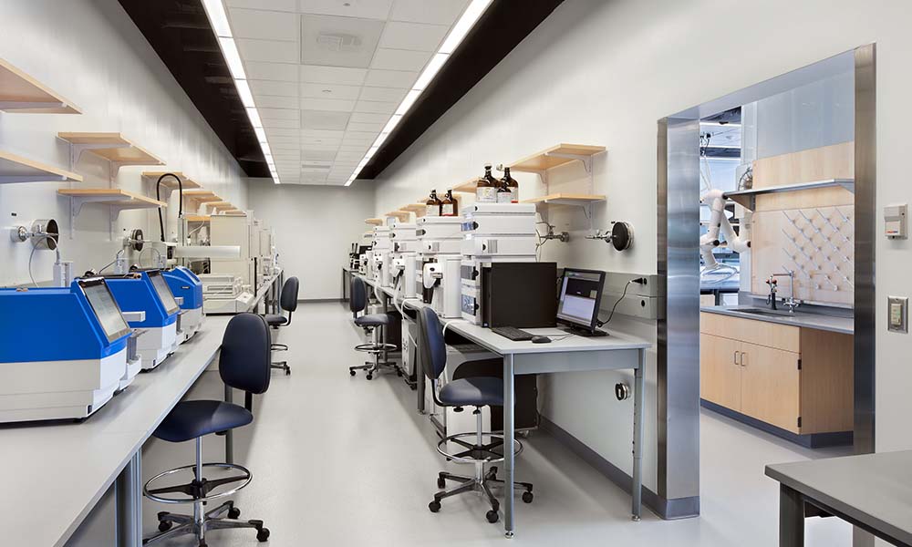 生物制劑實驗室建設：從紅斑狼瘡談專業醫藥研發實驗室環境建設 